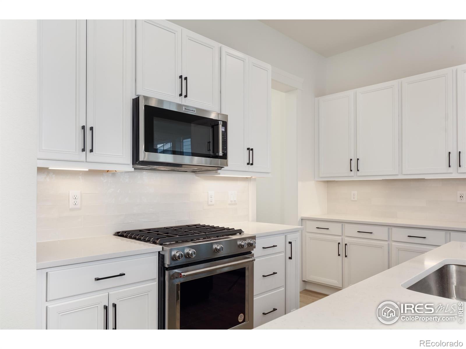 MLS Image #5 for 1571  poplar drive,erie, Colorado