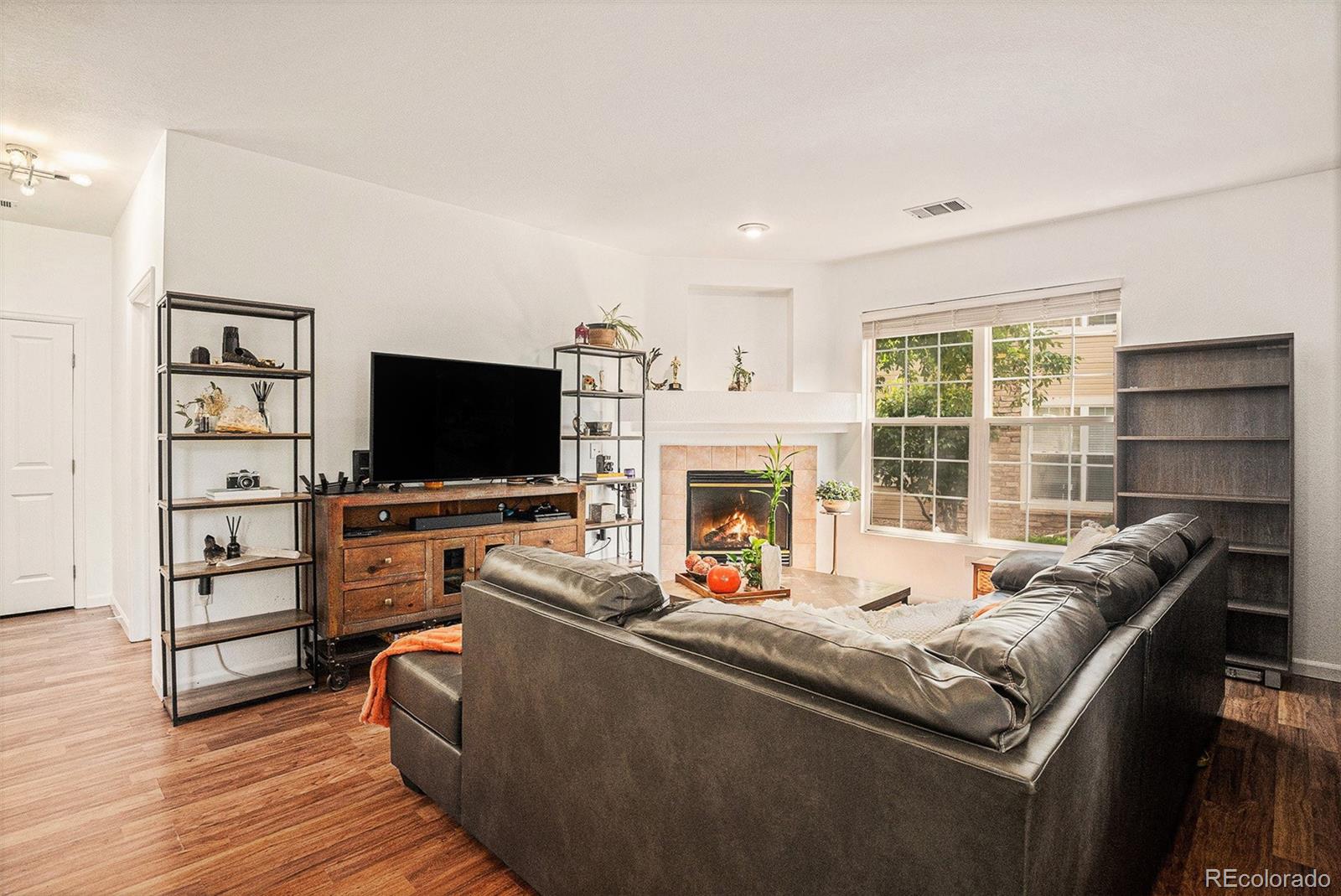 MLS Image #2 for 4085 s crystal circle 104,aurora, Colorado