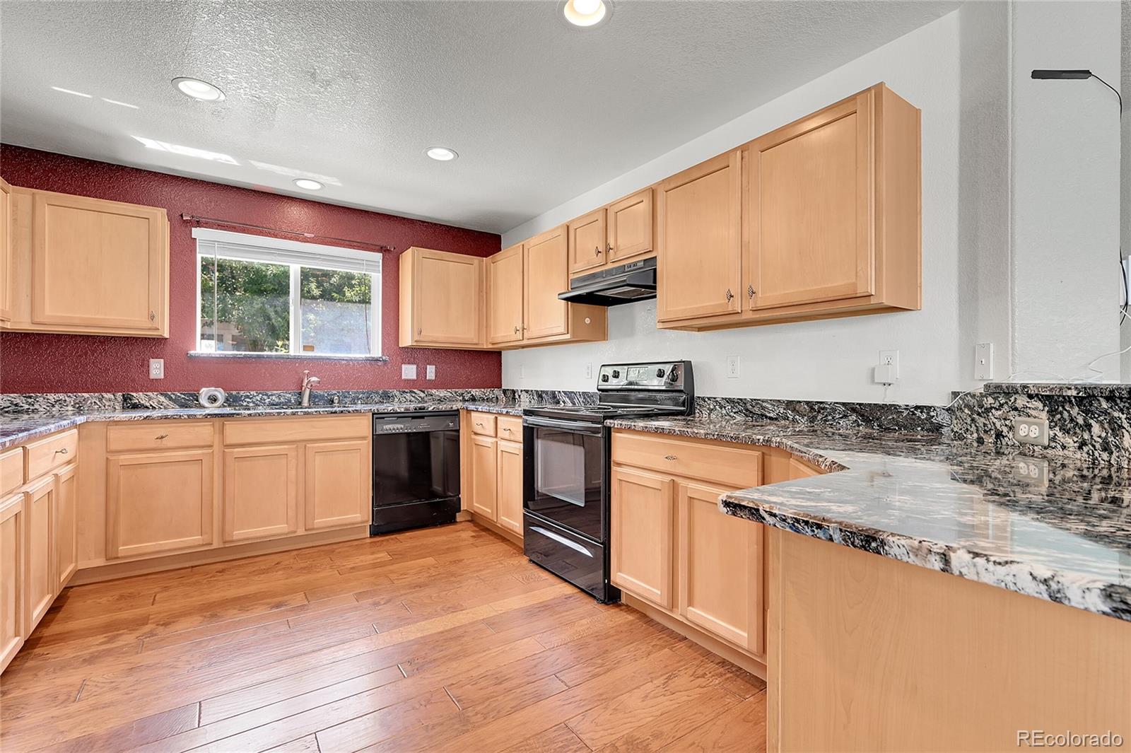 MLS Image #11 for 18947 e 57th place ,denver, Colorado