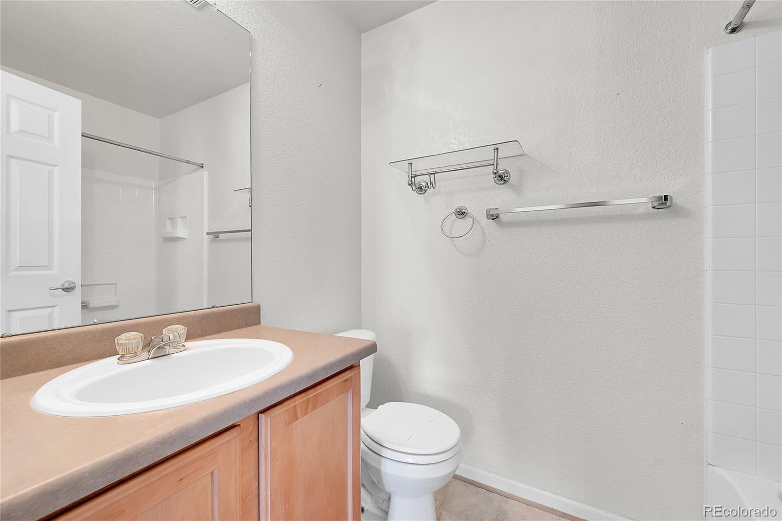 MLS Image #18 for 18947 e 57th place ,denver, Colorado