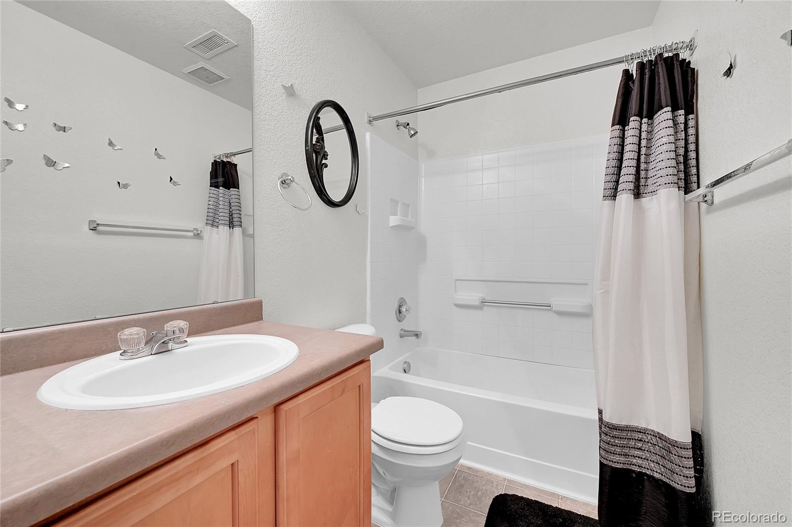 MLS Image #21 for 18947 e 57th place ,denver, Colorado