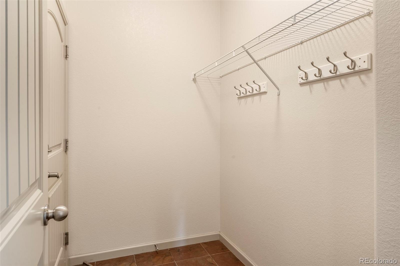 MLS Image #4 for 2276 s norse street,lakewood, Colorado