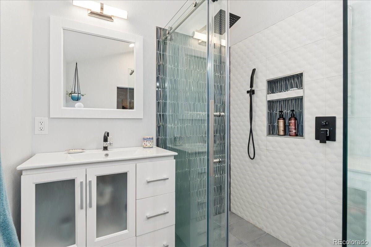 MLS Image #18 for 3765 e easter drive,centennial, Colorado