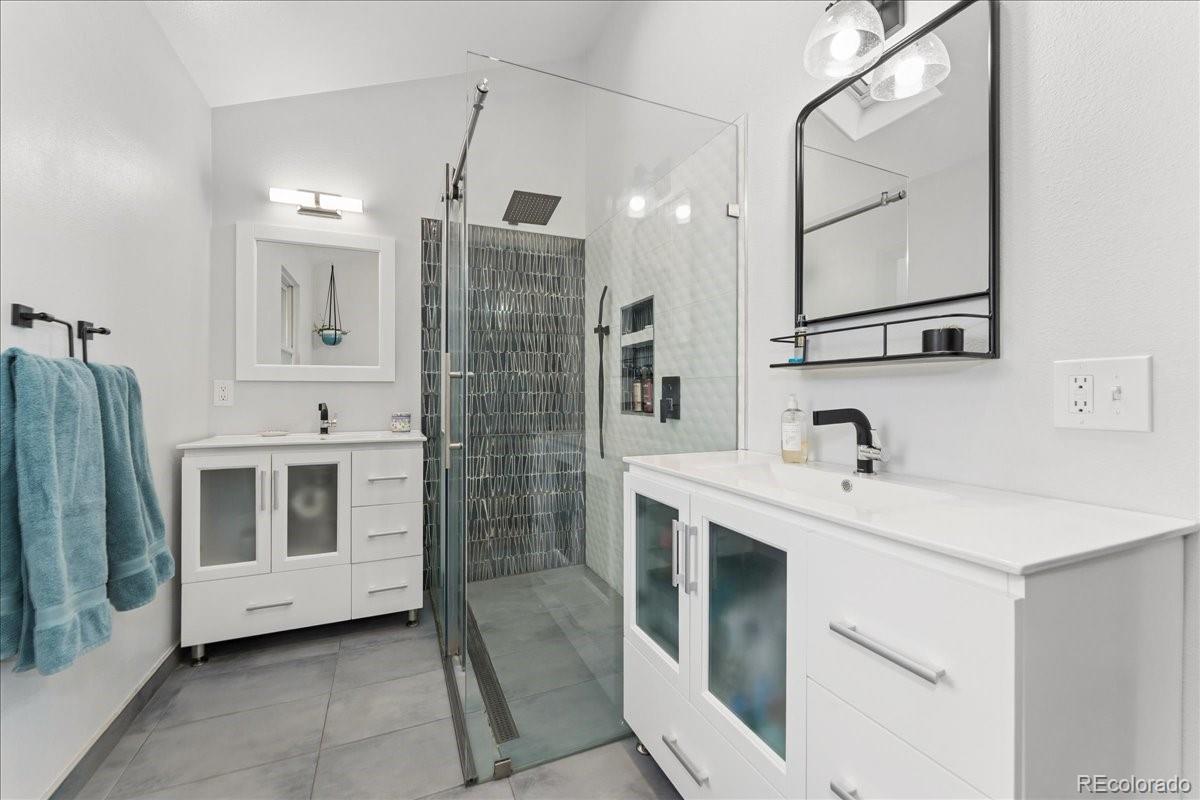 MLS Image #5 for 3765 e easter drive,centennial, Colorado
