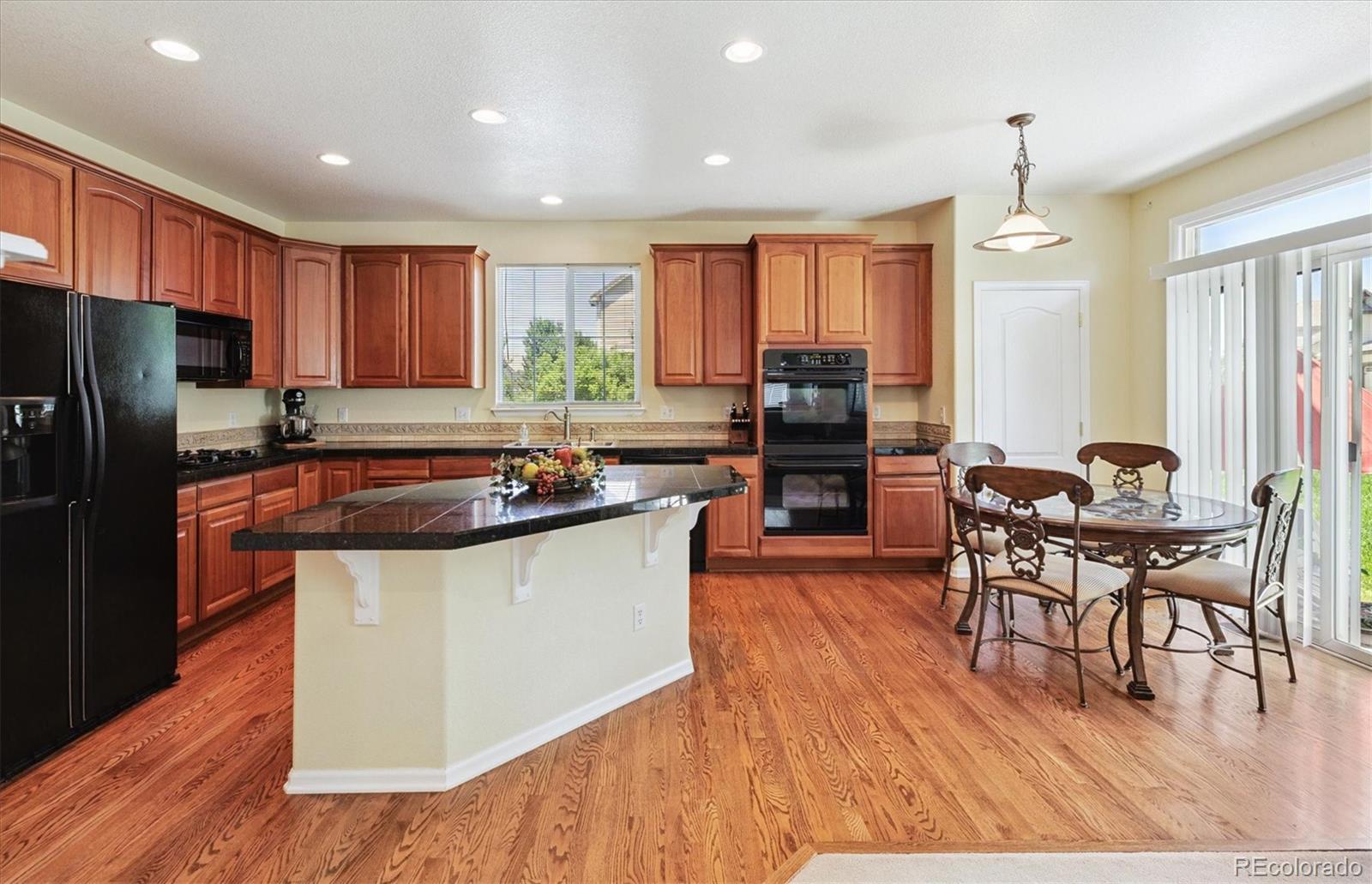 MLS Image #12 for 17298 e lake place,aurora, Colorado