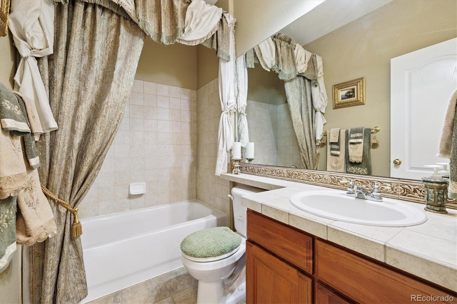 MLS Image #19 for 17298 e lake place,aurora, Colorado