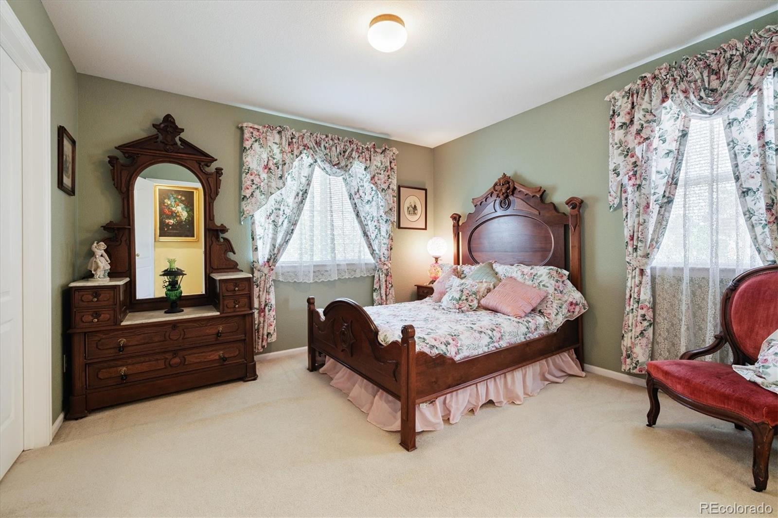 MLS Image #32 for 17298 e lake place,aurora, Colorado