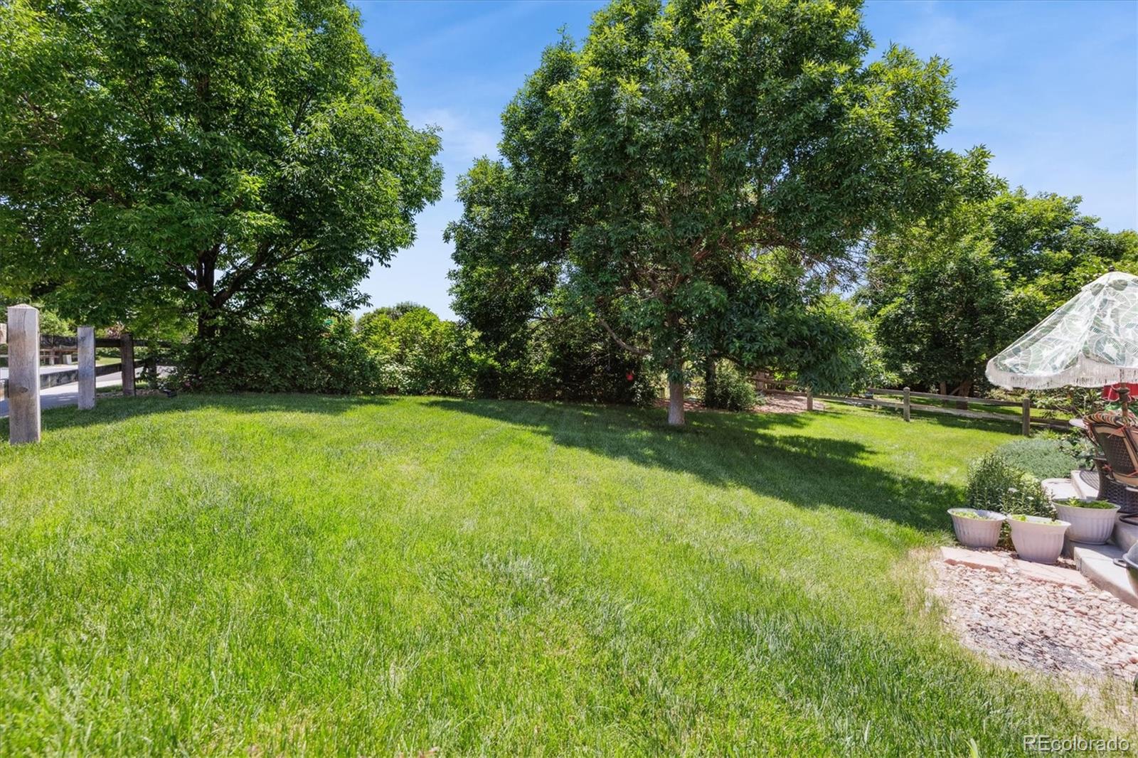 MLS Image #37 for 17298 e lake place,aurora, Colorado