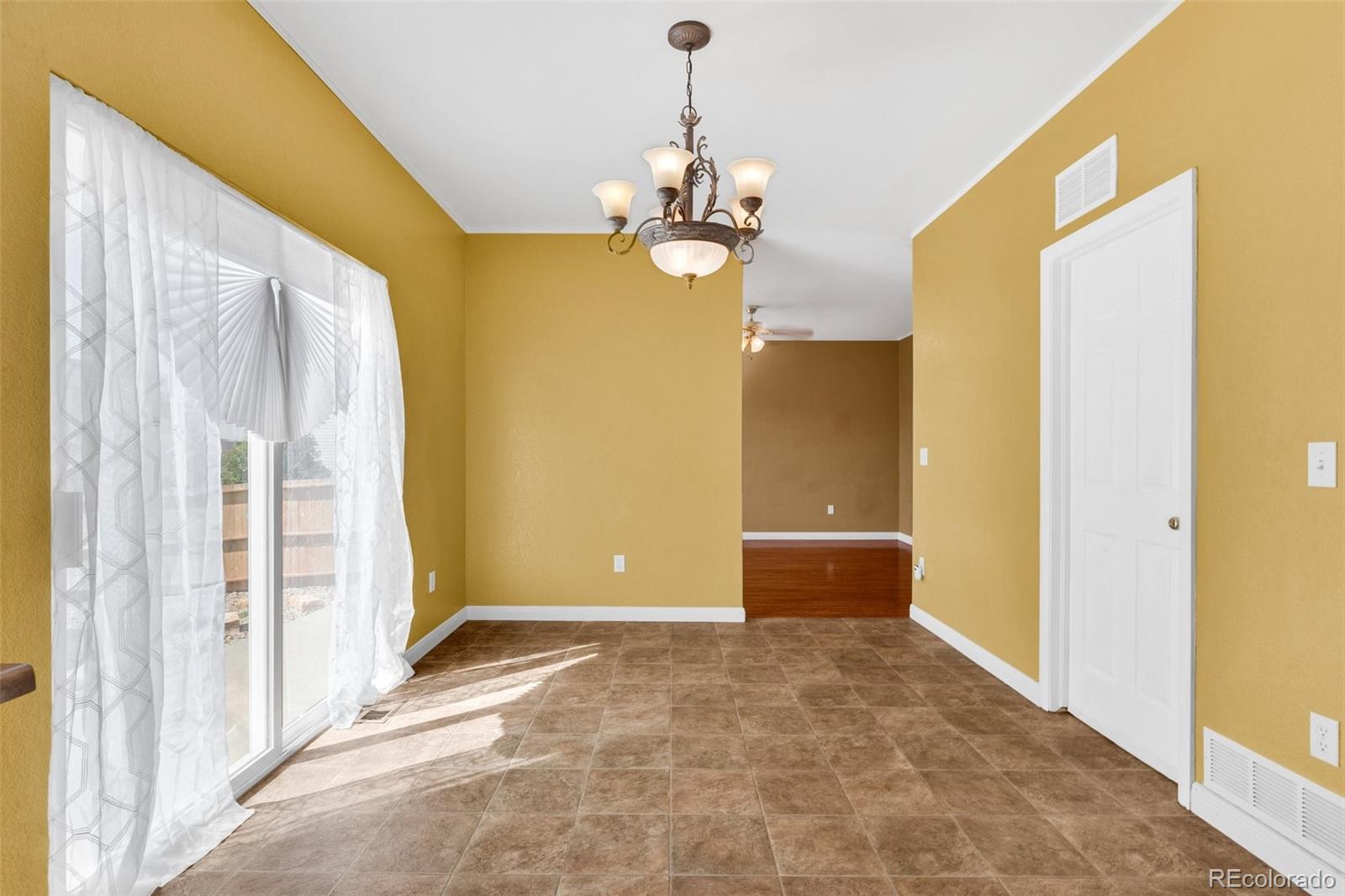 MLS Image #14 for 8333  hames drive,colorado springs, Colorado
