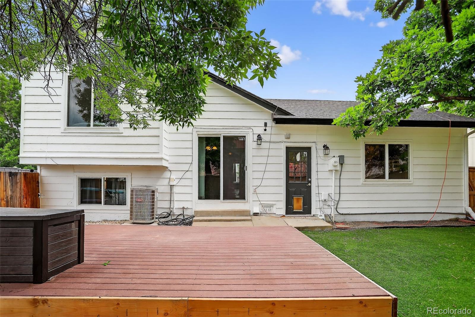 MLS Image #2 for 1102  conifer court,highlands ranch, Colorado