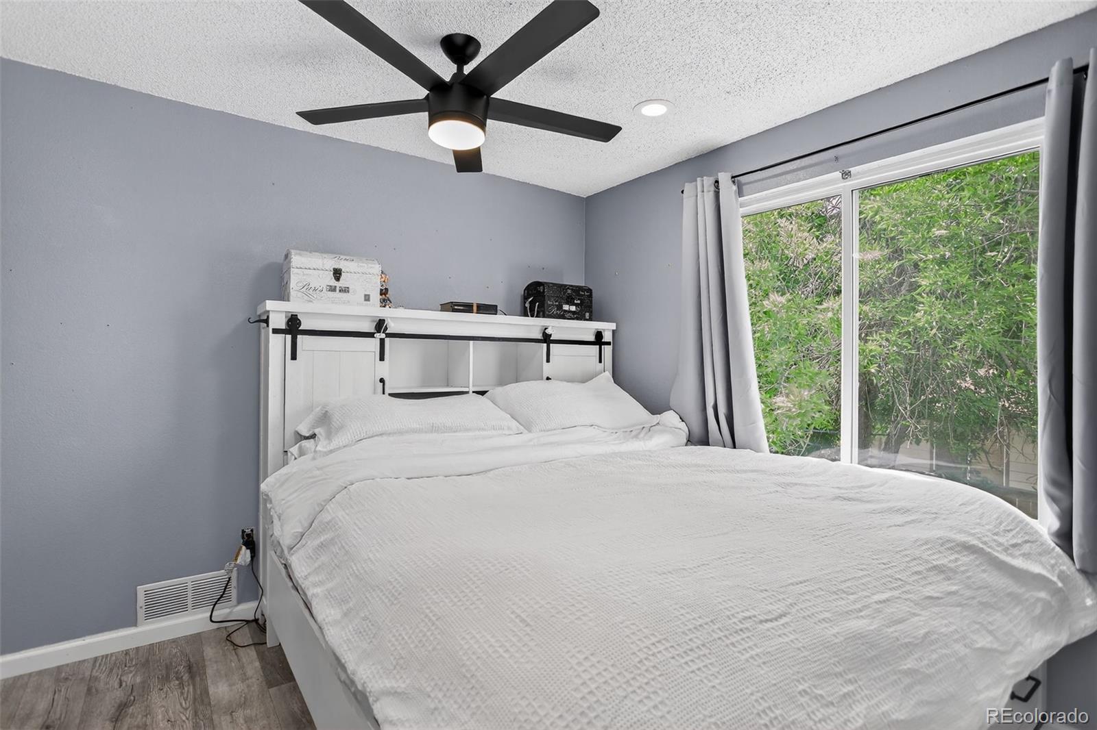 MLS Image #21 for 1102  conifer court,highlands ranch, Colorado