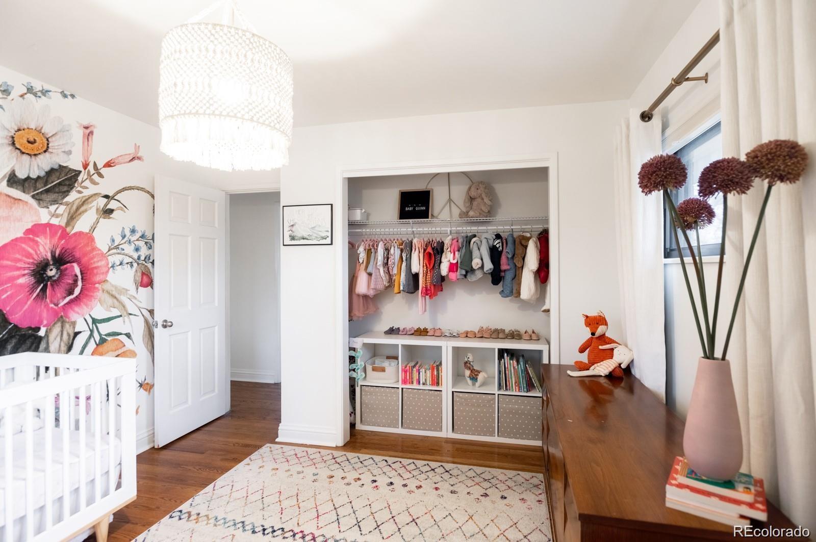 MLS Image #14 for 3004 s niagara way,denver, Colorado