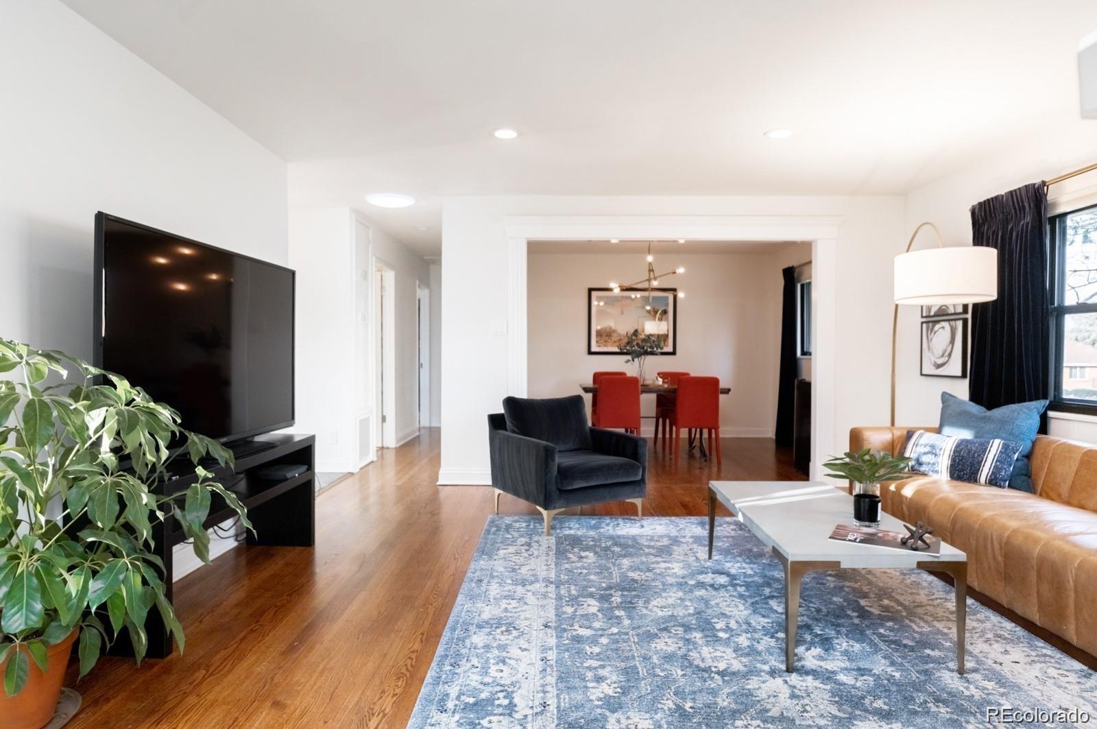 MLS Image #7 for 3004 s niagara way,denver, Colorado