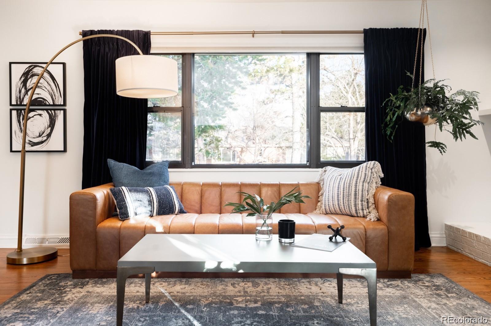 MLS Image #8 for 3004 s niagara way,denver, Colorado