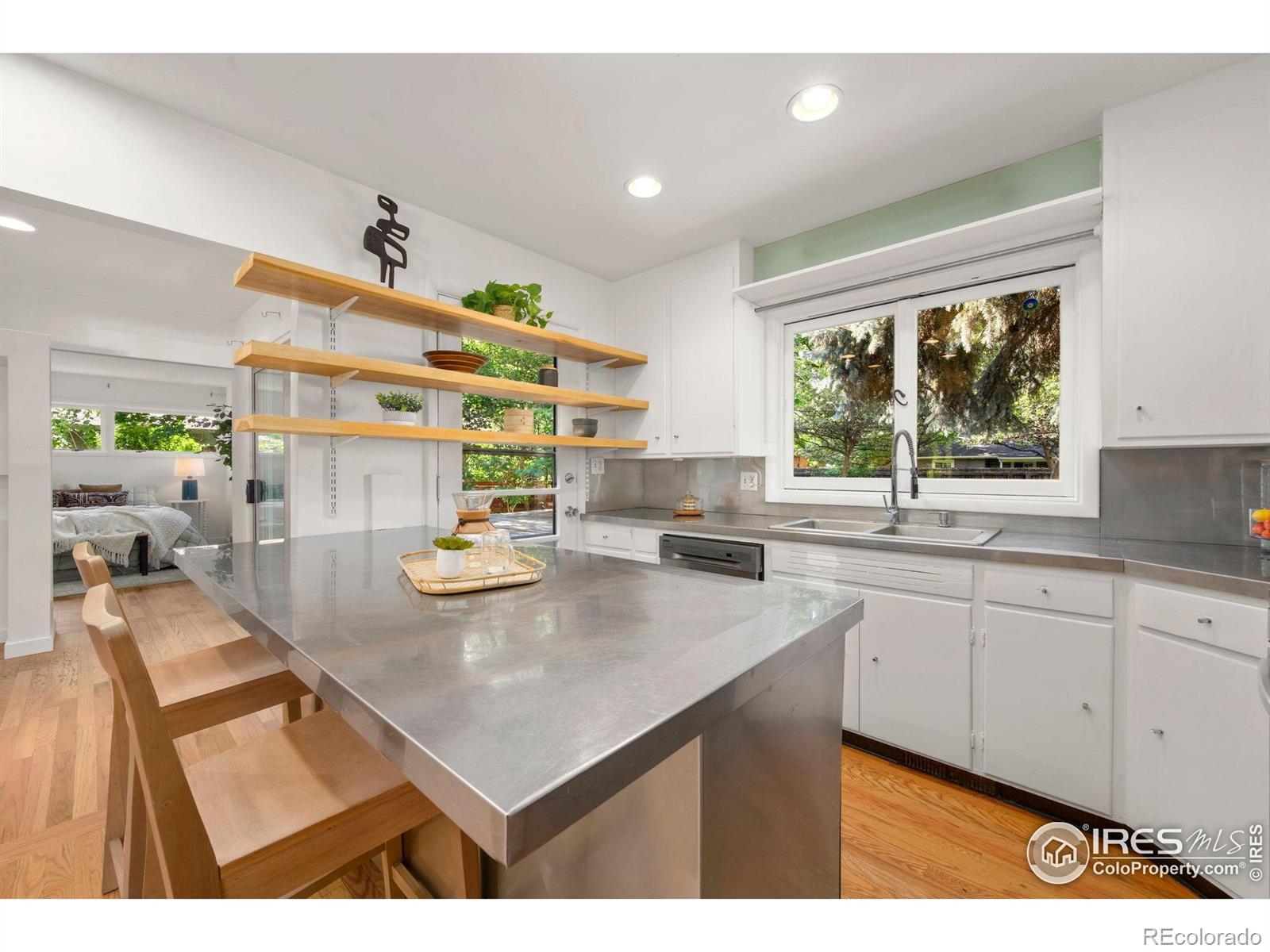 MLS Image #4 for 104 e harvard street,fort collins, Colorado