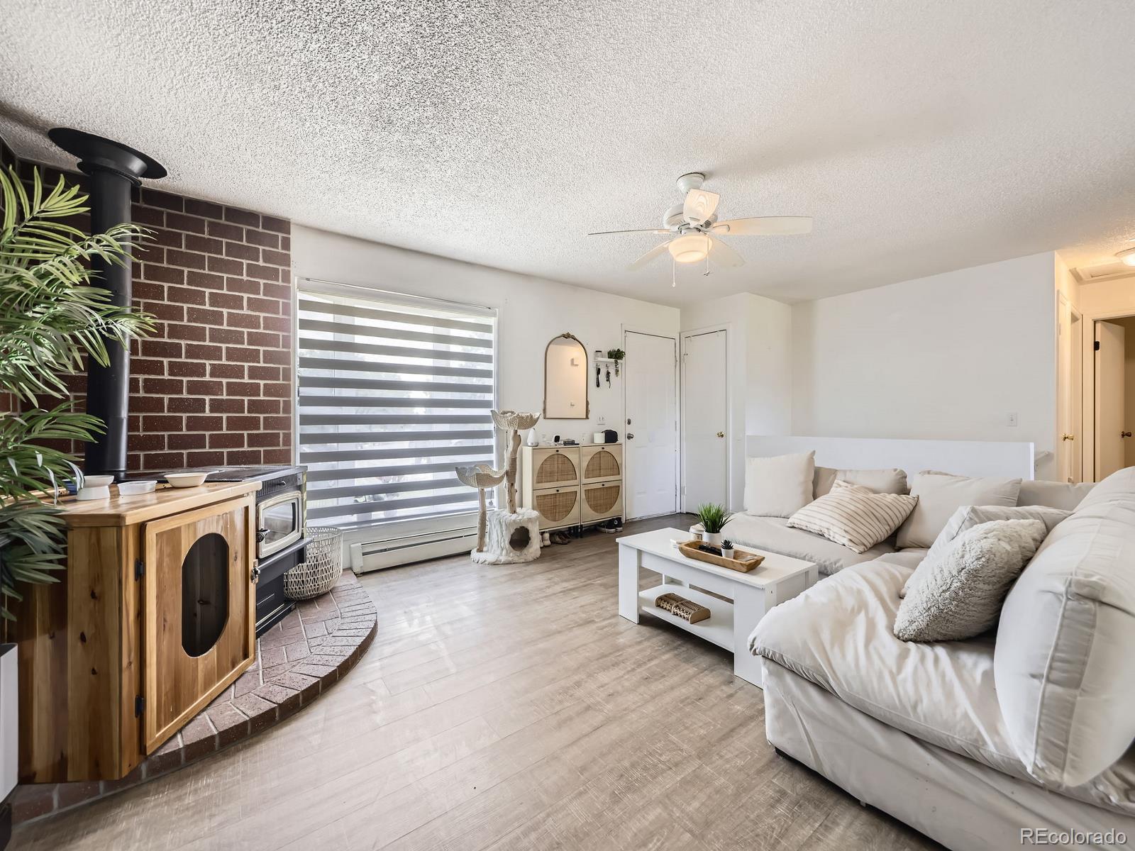 MLS Image #2 for 10895  fairfax way,thornton, Colorado