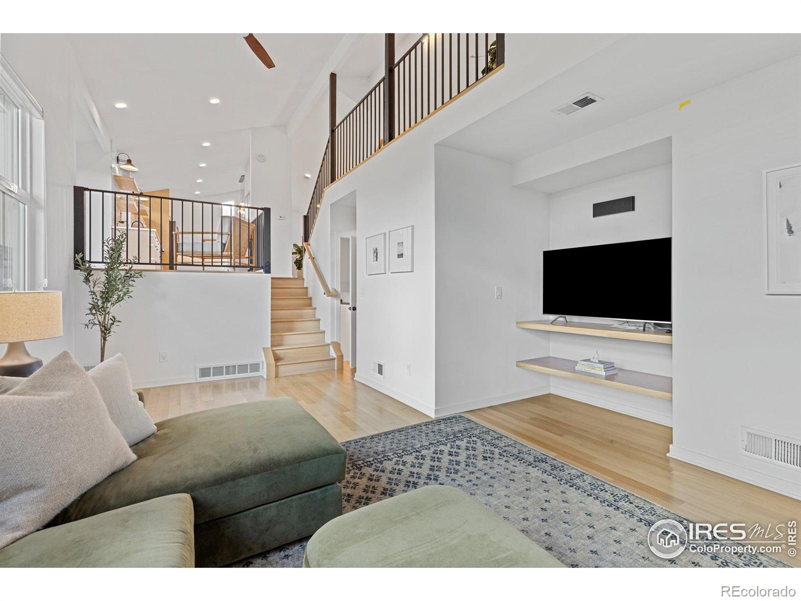 MLS Image #11 for 586  aztec drive,boulder, Colorado
