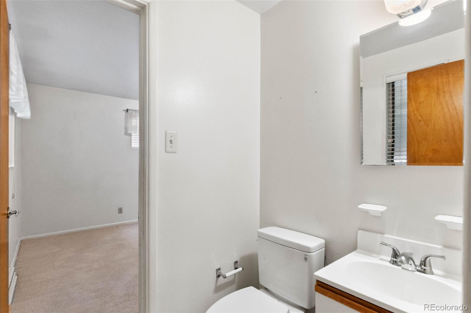 MLS Image #18 for 1637 s stuart street,denver, Colorado