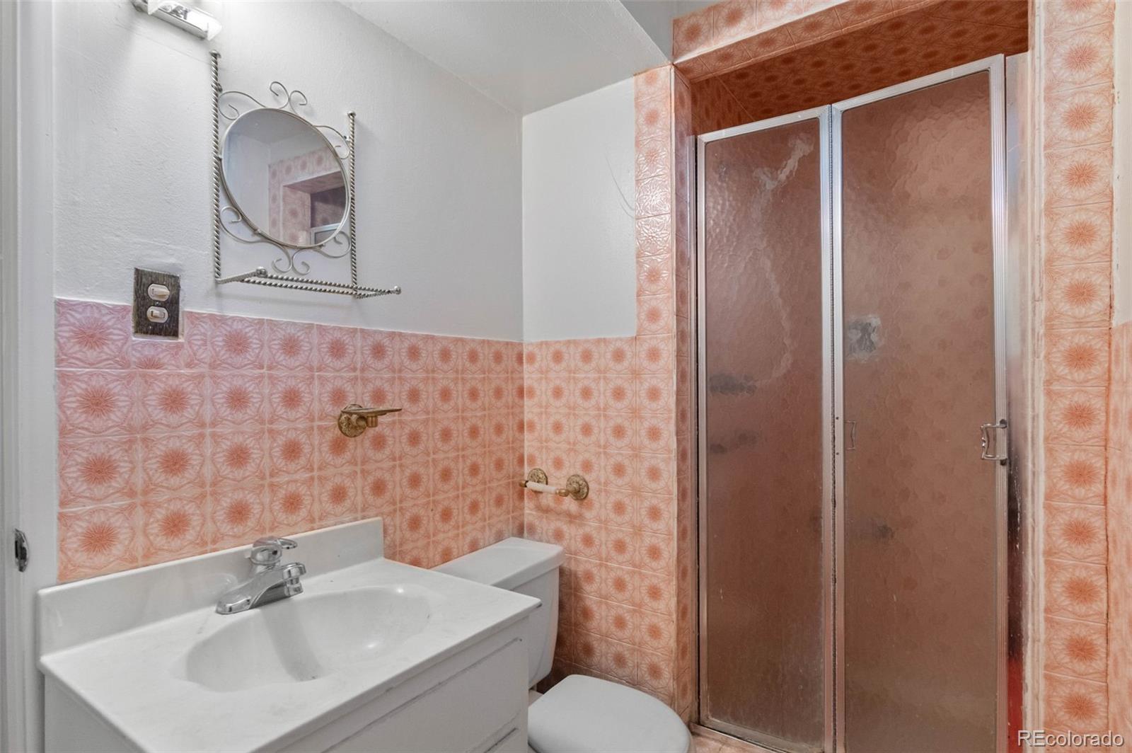MLS Image #25 for 1637 s stuart street,denver, Colorado