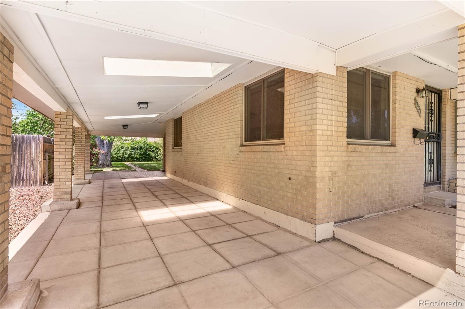 MLS Image #5 for 1637 s stuart street,denver, Colorado