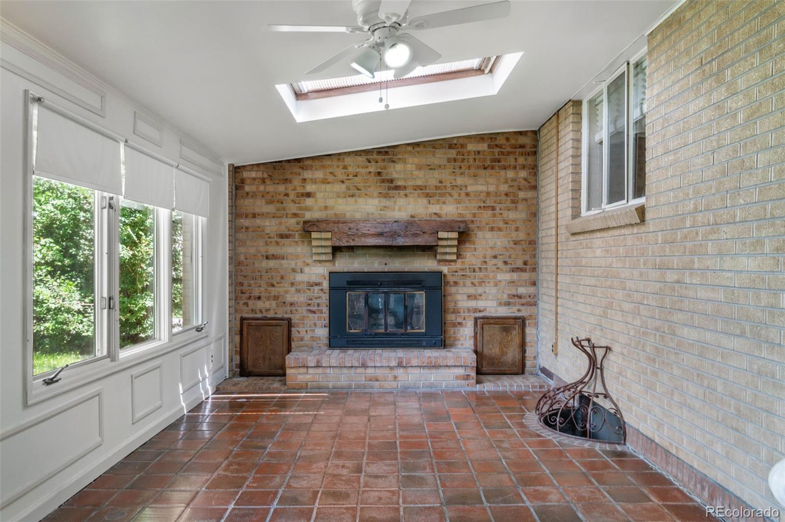 MLS Image #8 for 1637 s stuart street,denver, Colorado