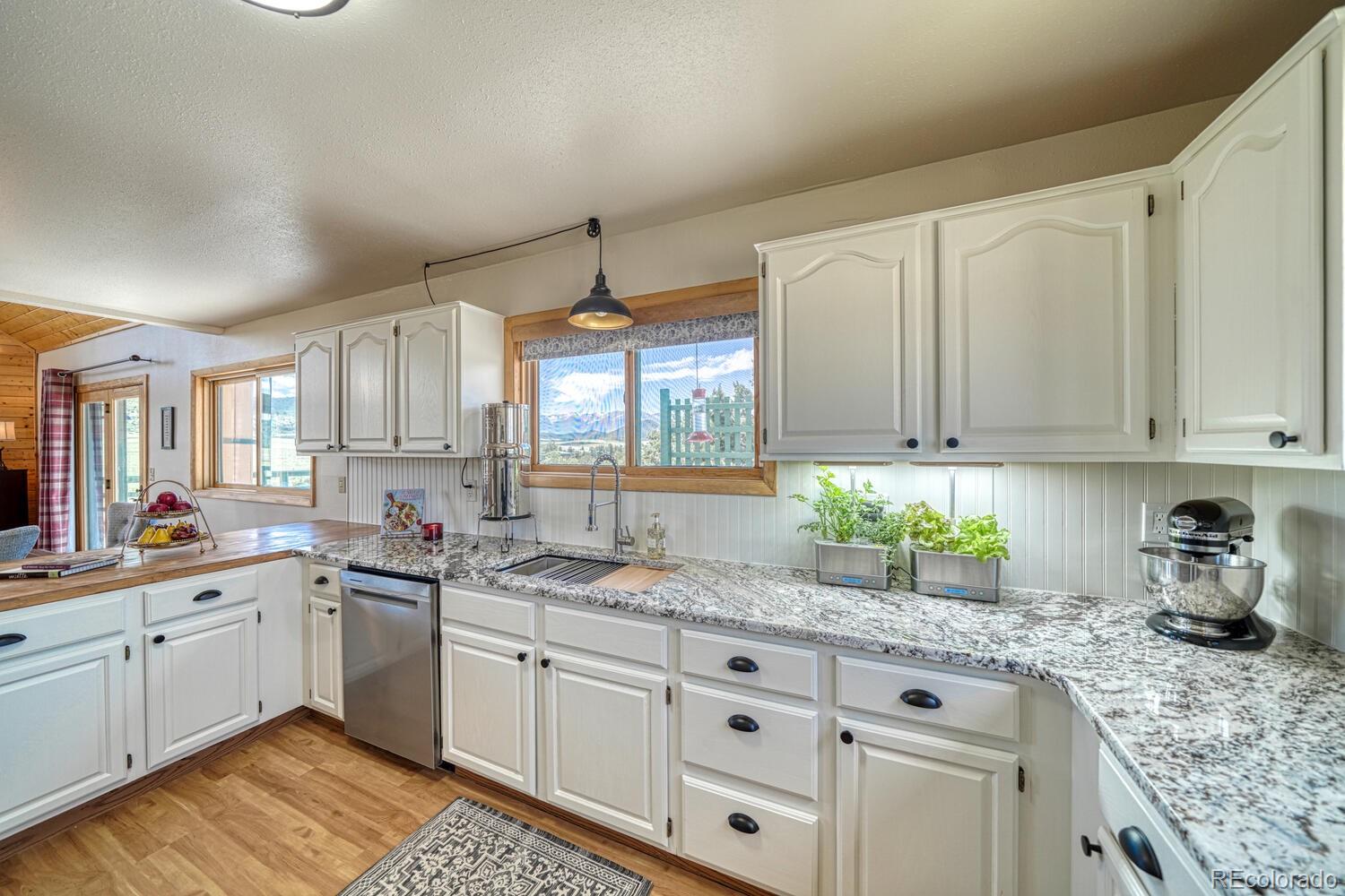 MLS Image #13 for 895  acorn road,cotopaxi, Colorado