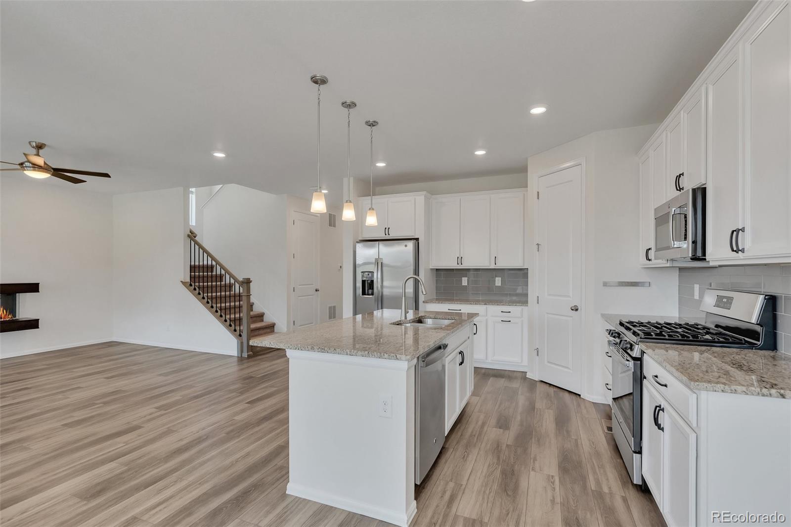 MLS Image #15 for 640  avena drive,elizabeth, Colorado