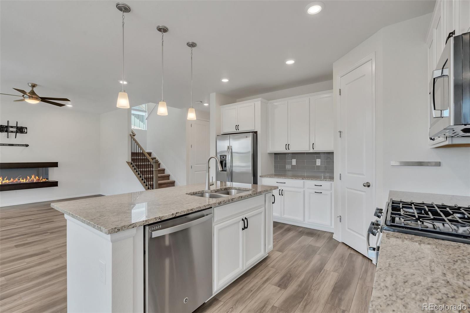 MLS Image #16 for 640  avena drive,elizabeth, Colorado