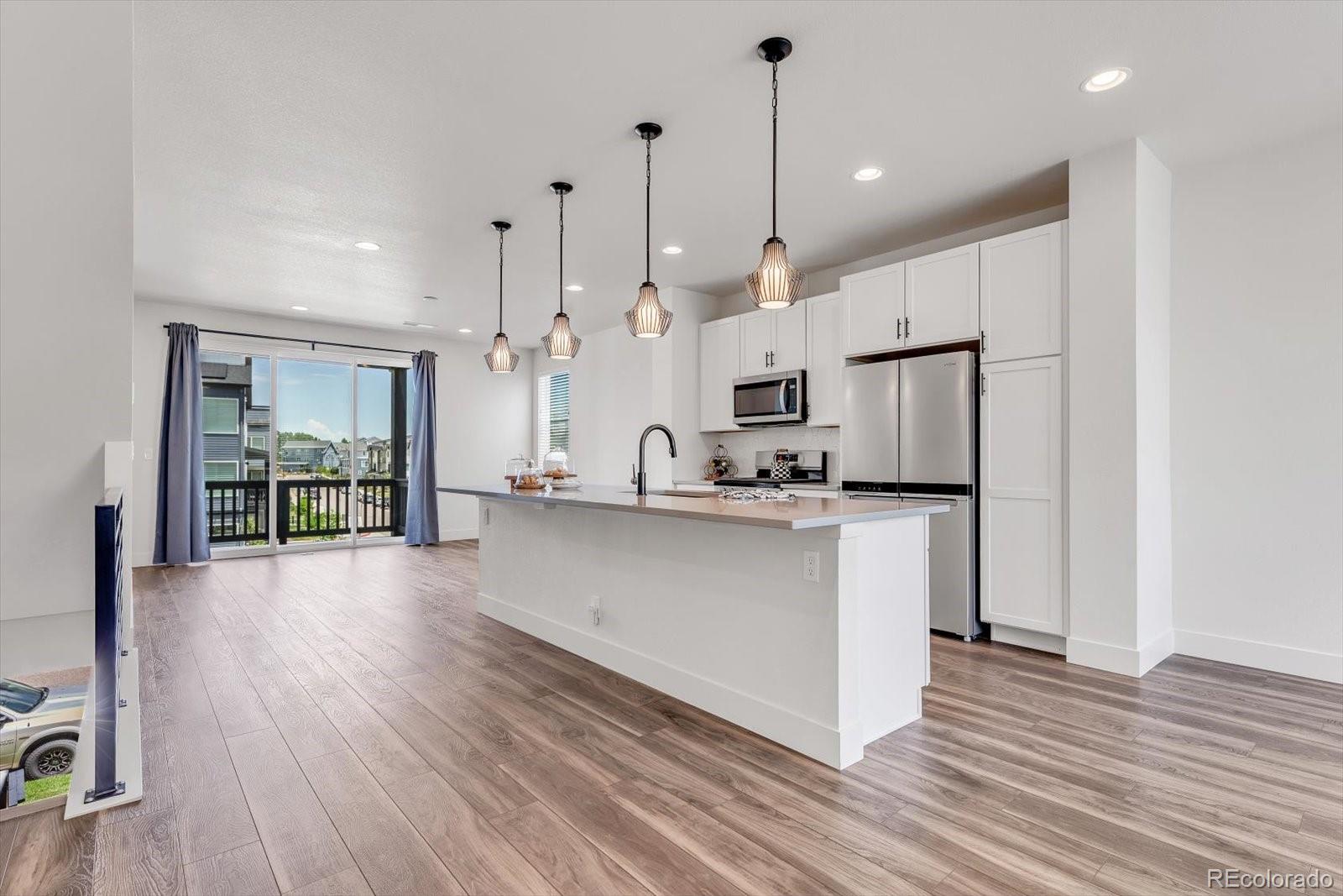 MLS Image #13 for 2108  alcott way,broomfield, Colorado