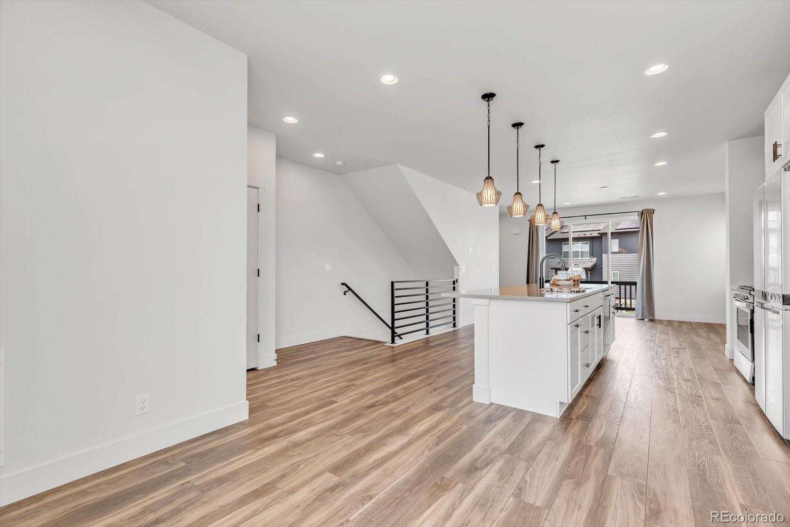 MLS Image #14 for 2108  alcott way,broomfield, Colorado