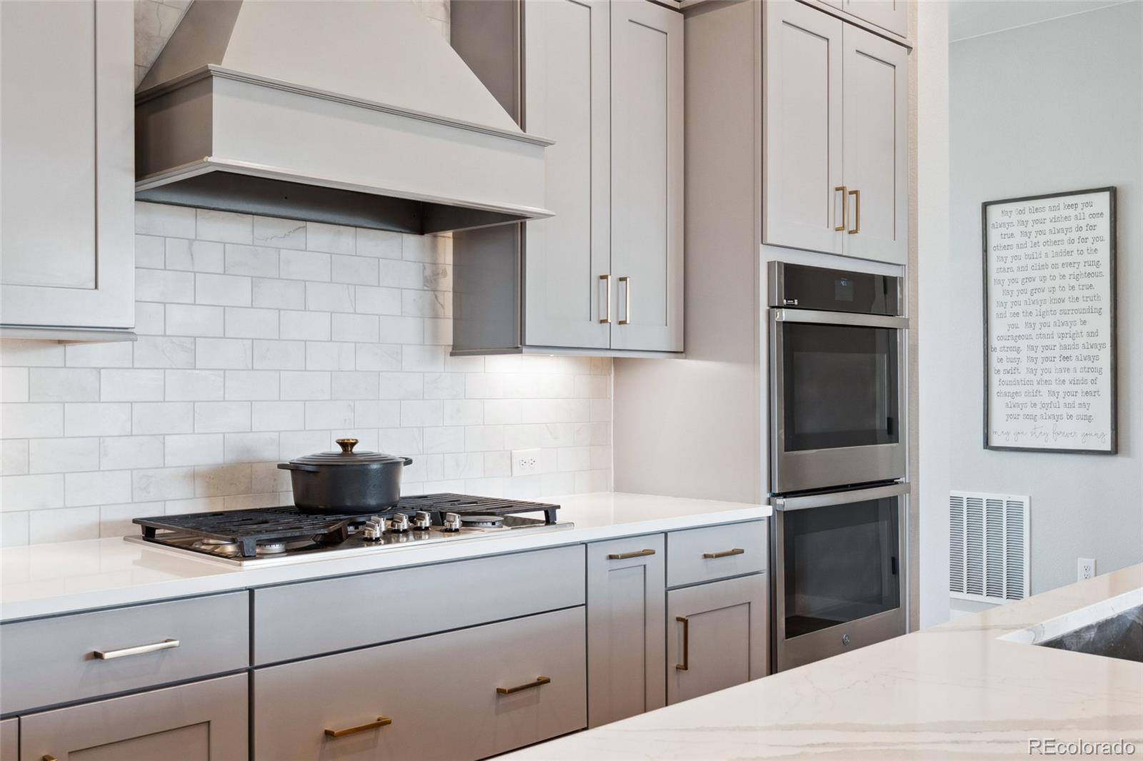 MLS Image #15 for 20998 e 60th place,aurora, Colorado