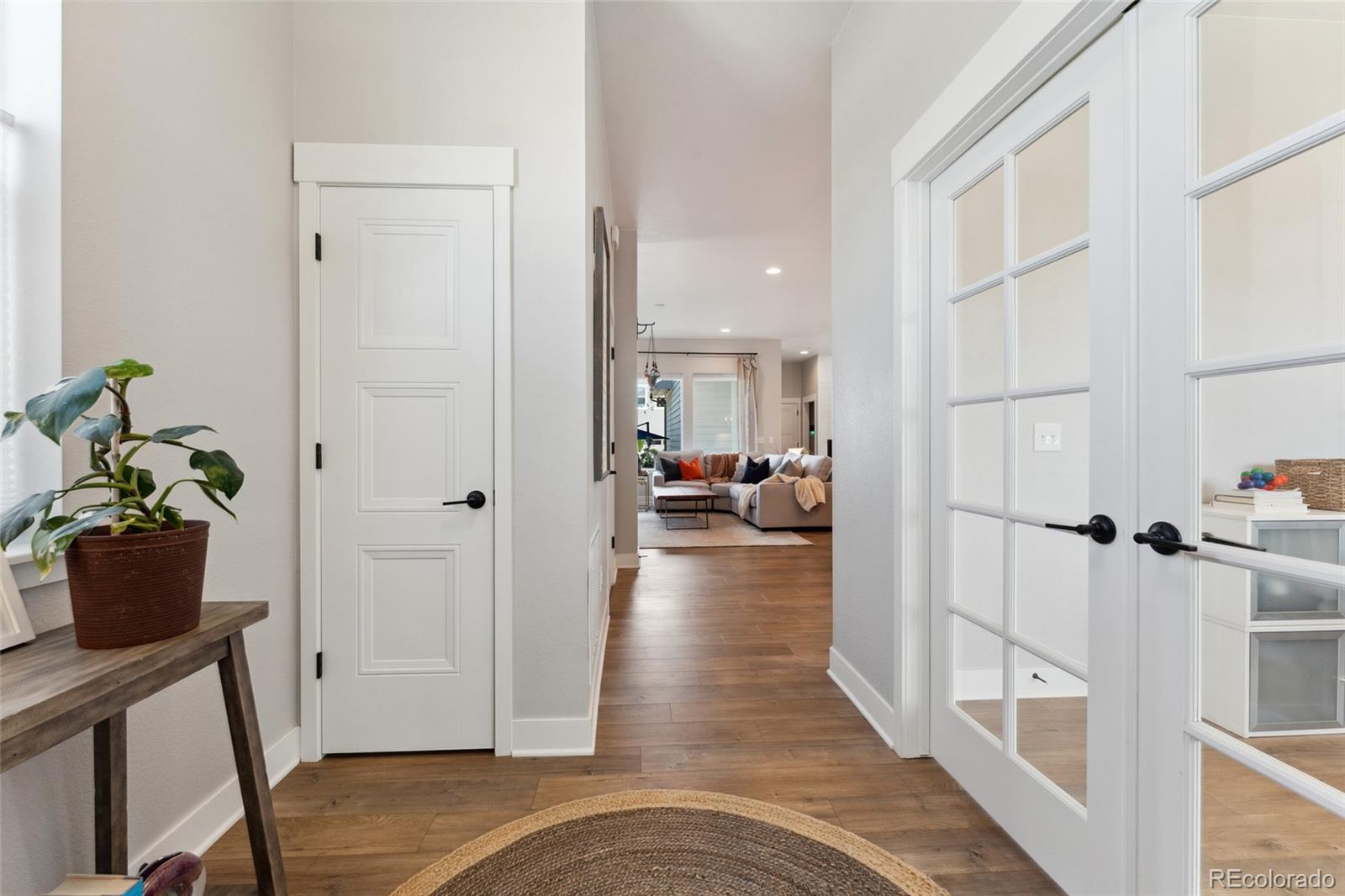 MLS Image #2 for 20998 e 60th place,aurora, Colorado
