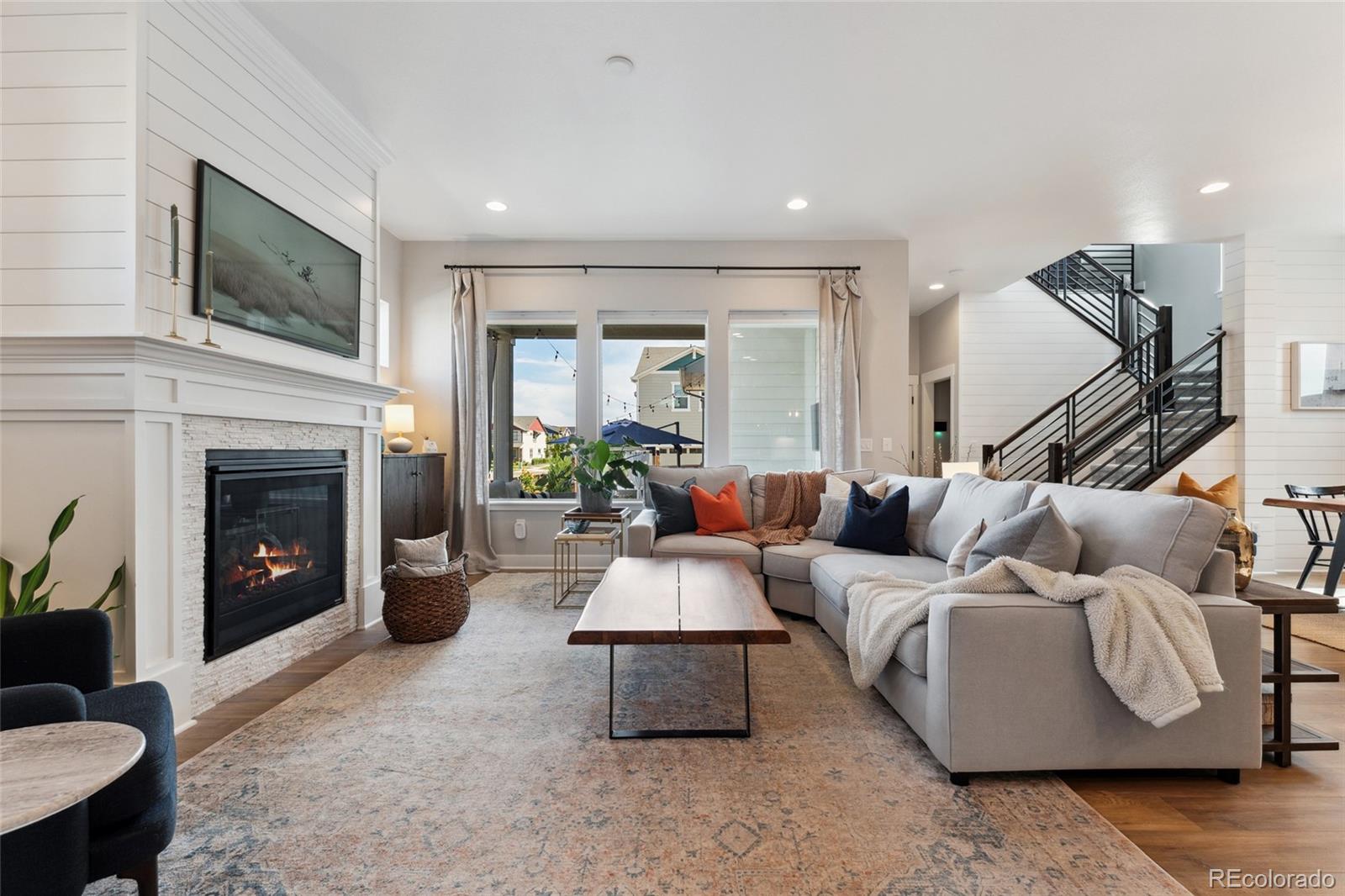MLS Image #5 for 20998 e 60th place,aurora, Colorado