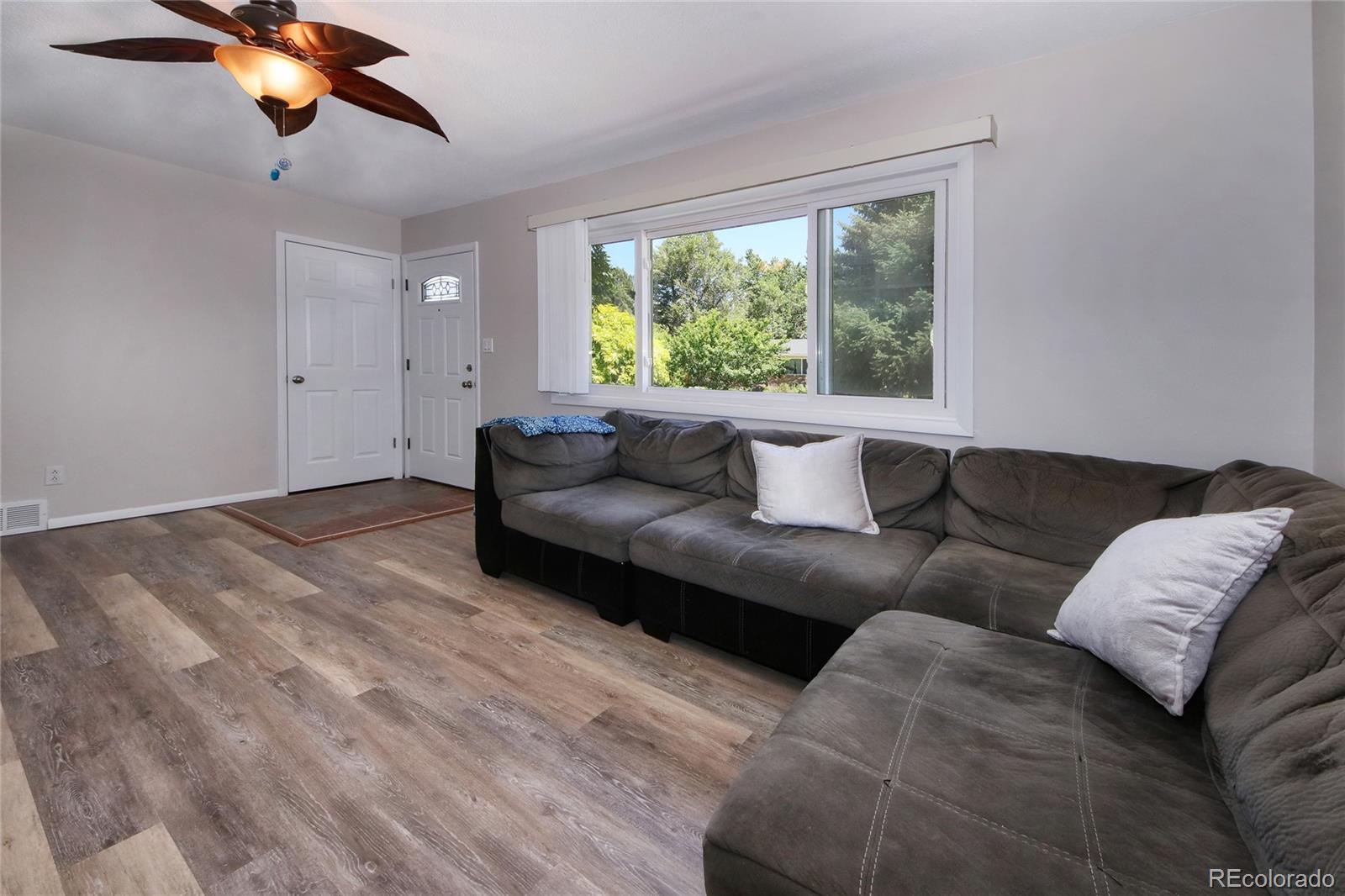MLS Image #9 for 3803  encino street,colorado springs, Colorado