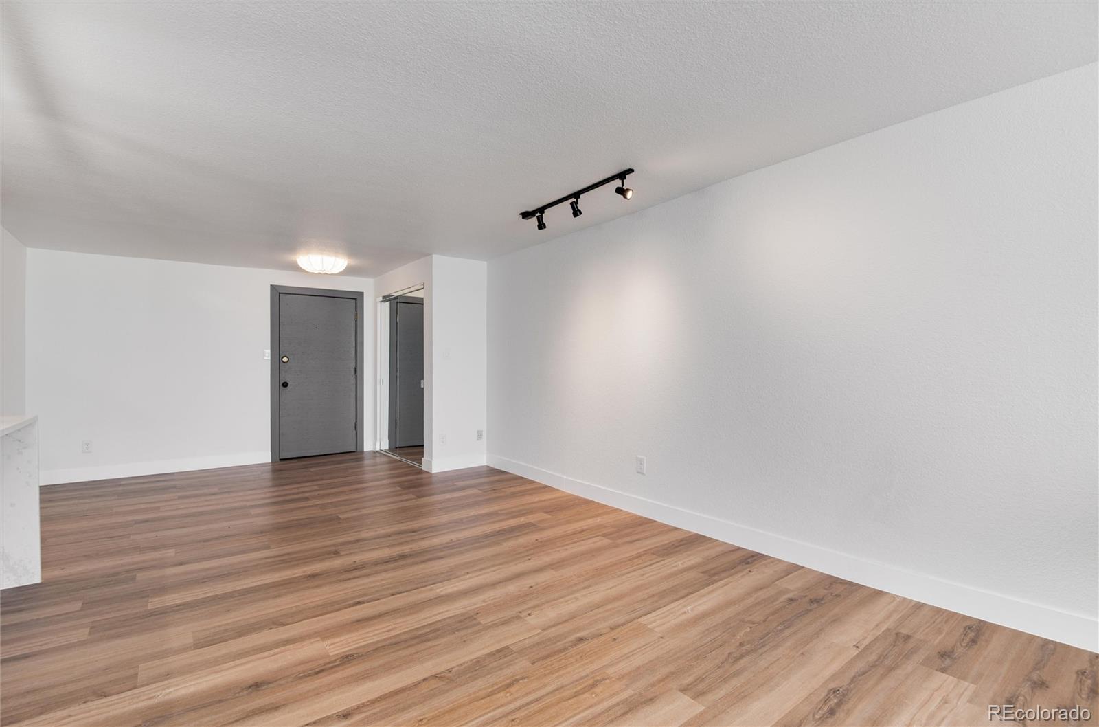 MLS Image #21 for 2  adams street,denver, Colorado