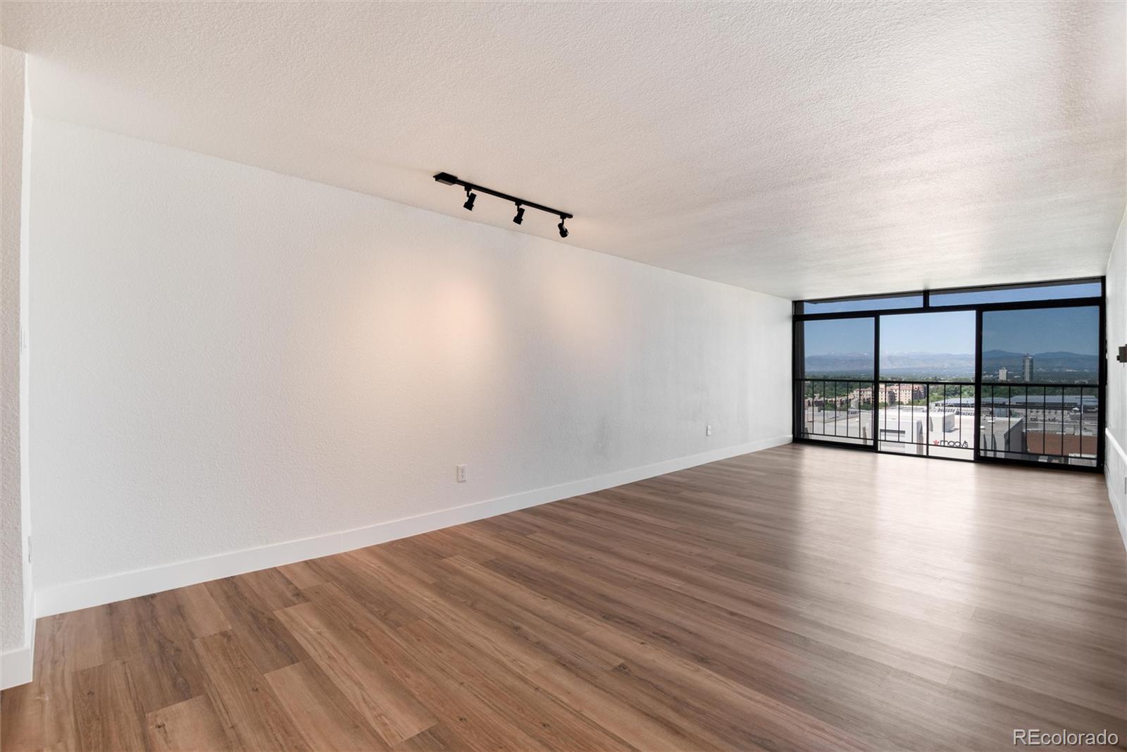 MLS Image #27 for 2  adams street,denver, Colorado