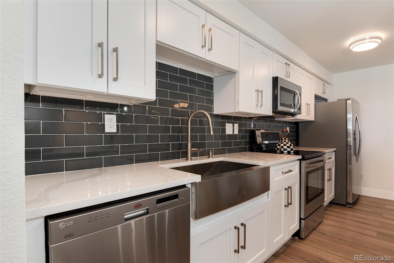 MLS Image #5 for 2  adams street,denver, Colorado
