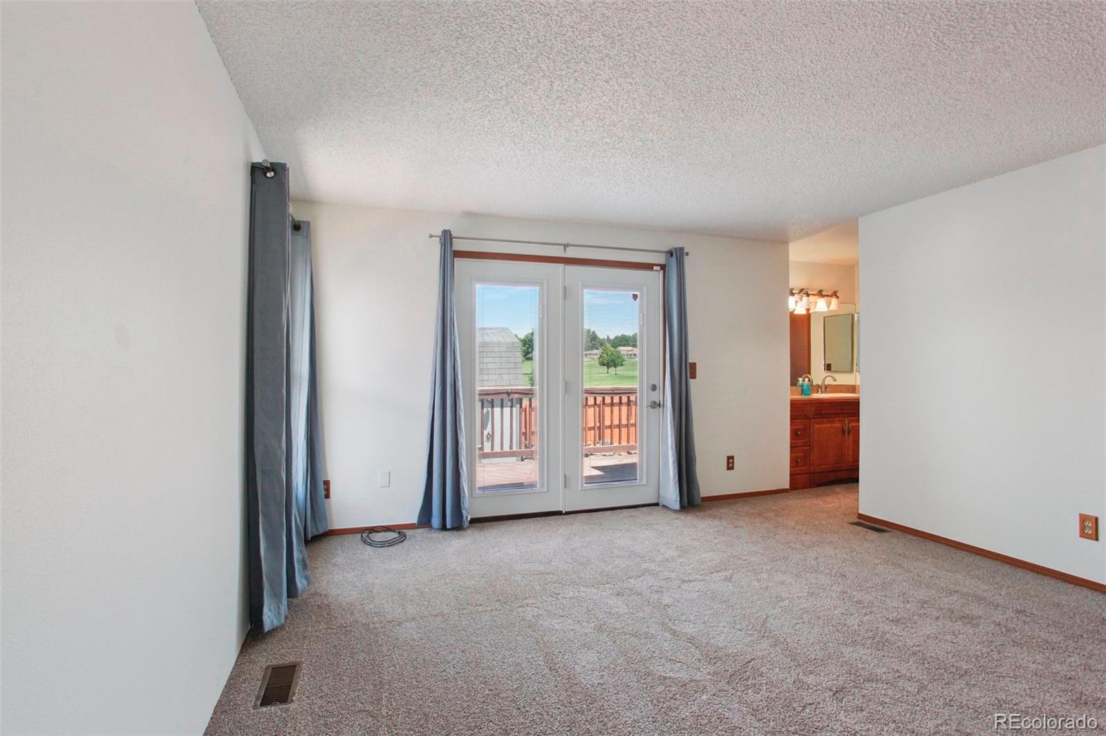 MLS Image #10 for 2800  troxell avenue,longmont, Colorado