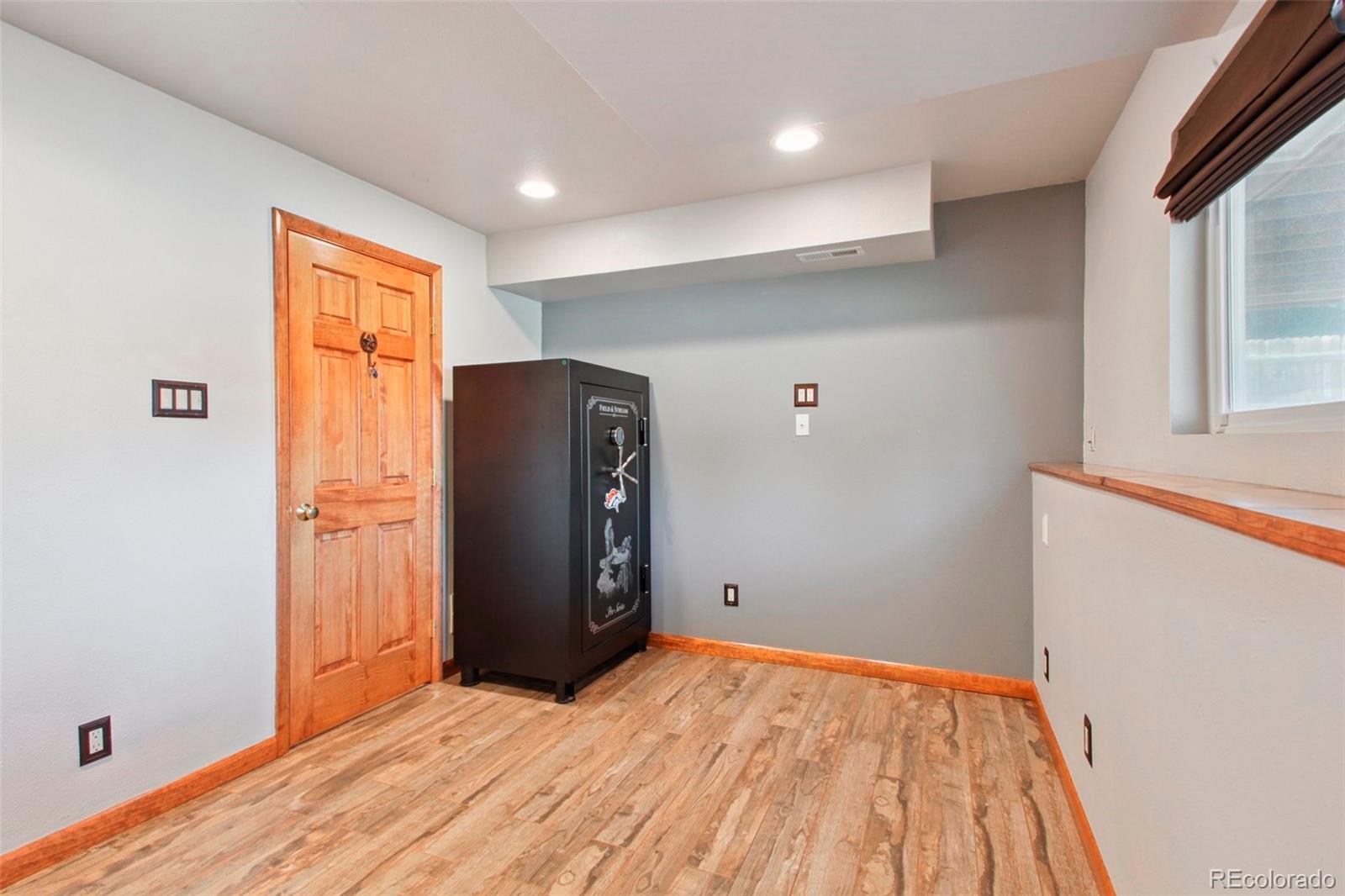 MLS Image #20 for 2800  troxell avenue,longmont, Colorado
