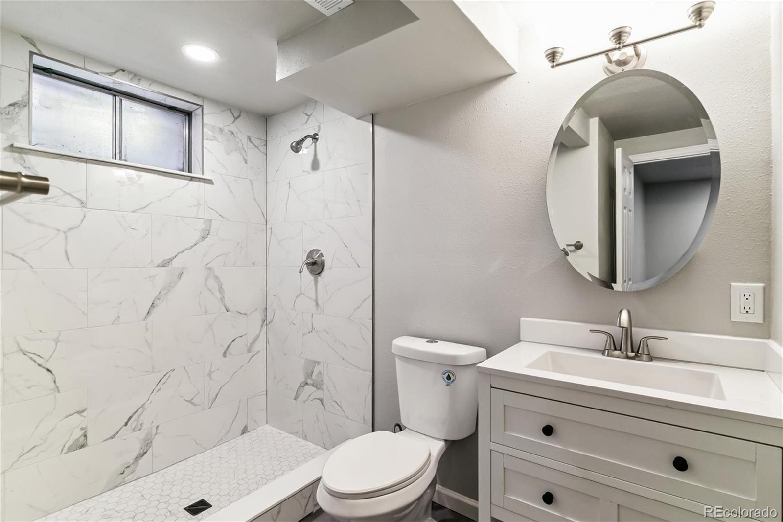 MLS Image #17 for 1927 s peoria street,aurora, Colorado