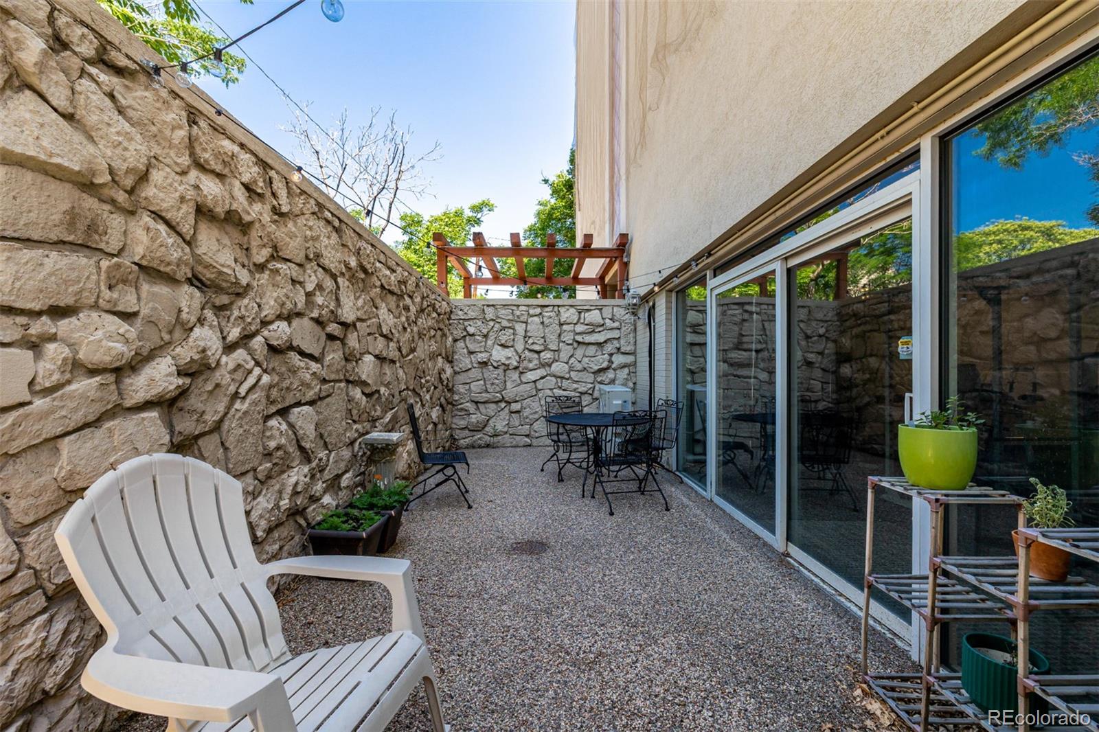 MLS Image #21 for 1390 n emerson street 101,denver, Colorado
