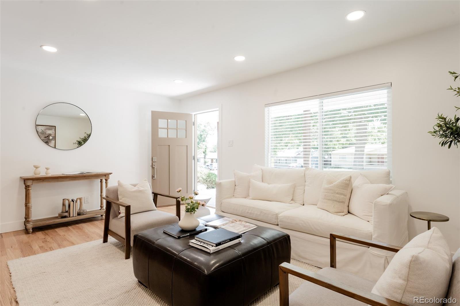 MLS Image #8 for 2257 s lowell boulevard,denver, Colorado