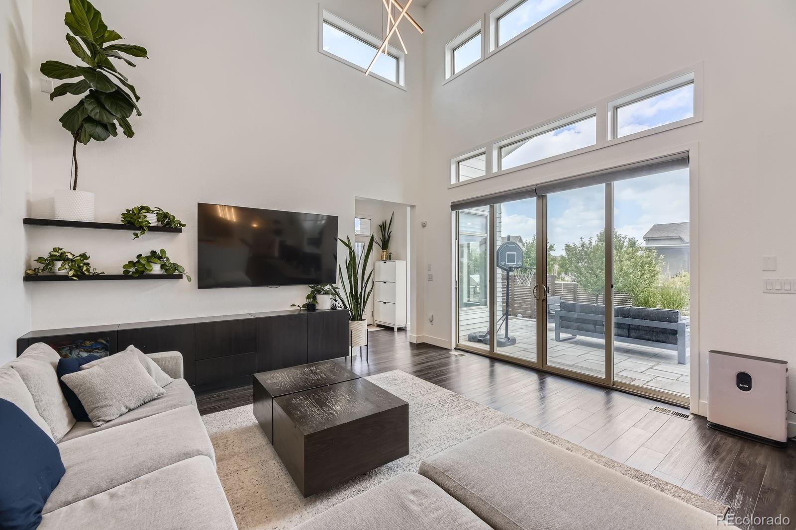 MLS Image #3 for 9682  bennett peak street,littleton, Colorado
