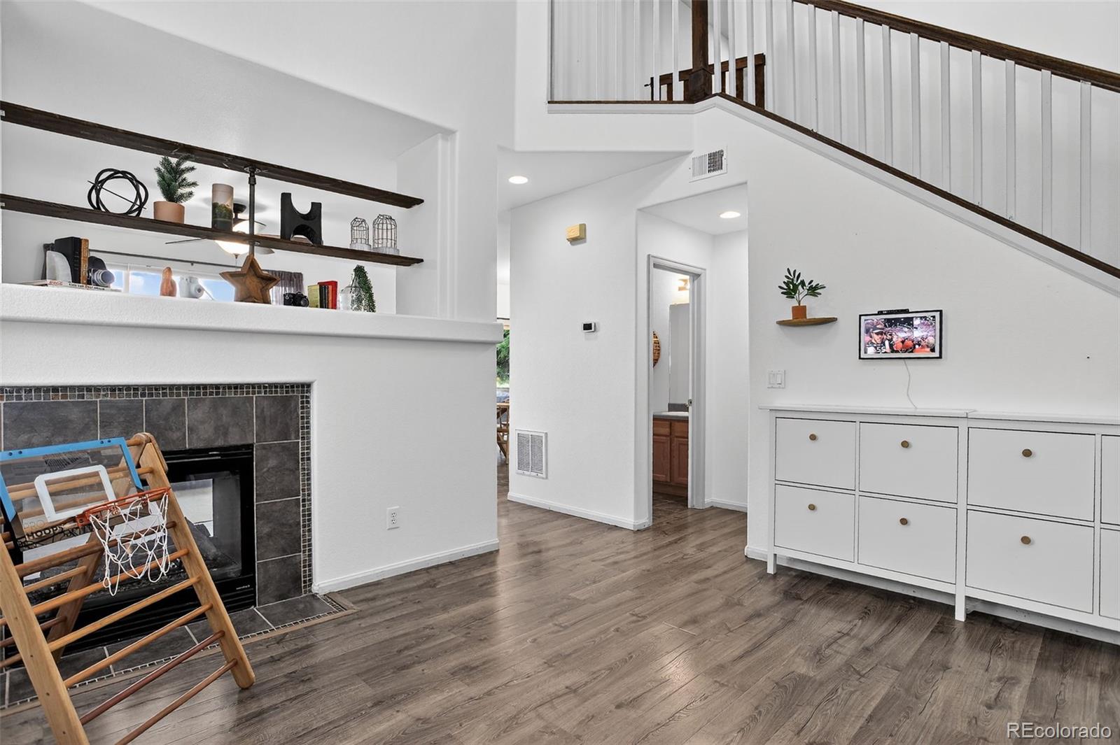 MLS Image #5 for 425  peabody street,castle rock, Colorado
