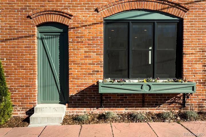 MLS Image #6 for 2801  champa street,denver, Colorado