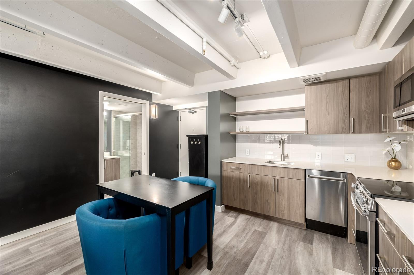 MLS Image #4 for 1495  vrain street 110,denver, Colorado