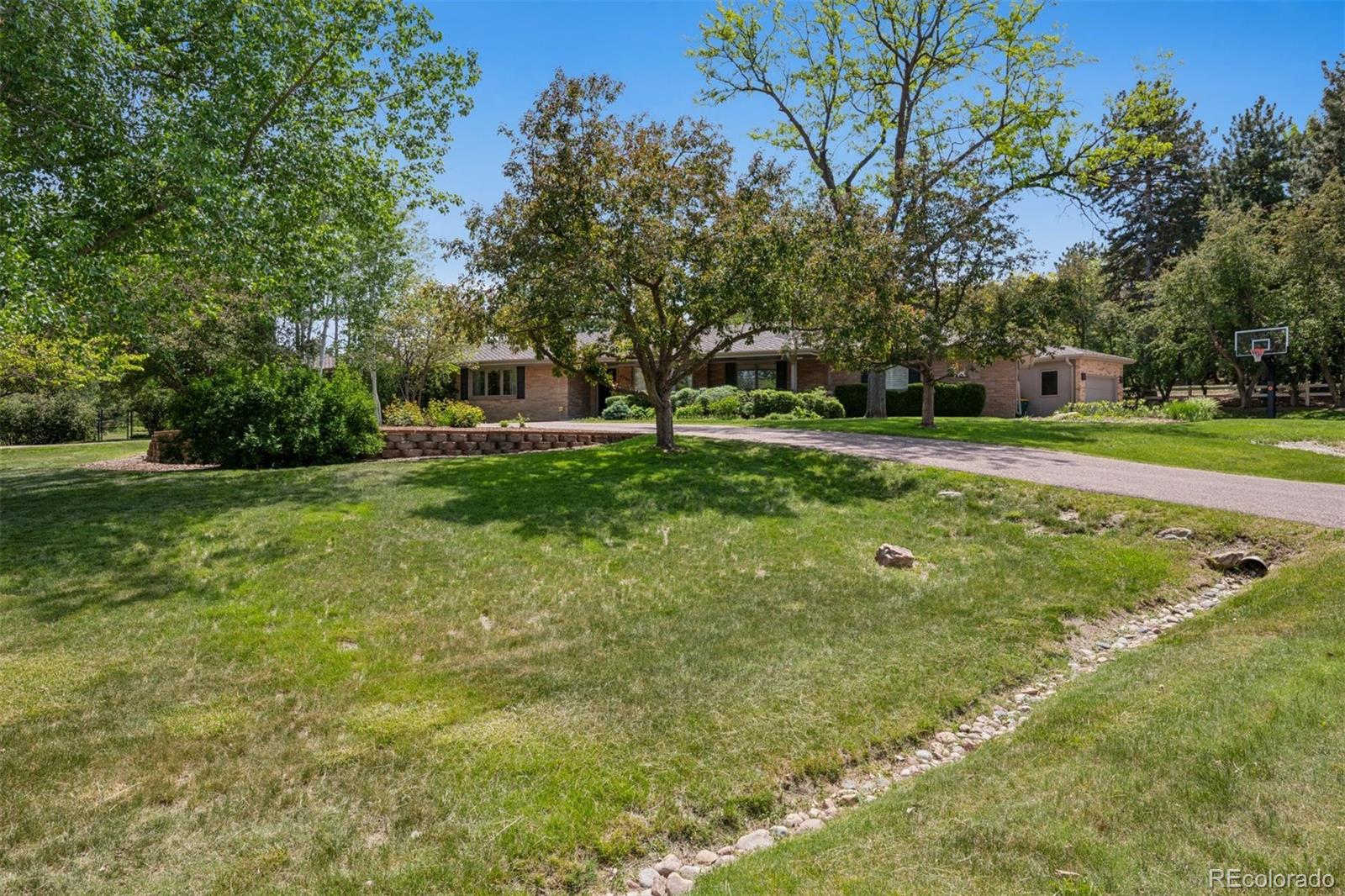 MLS Image #2 for 4500 s dasa drive,cherry hills village, Colorado