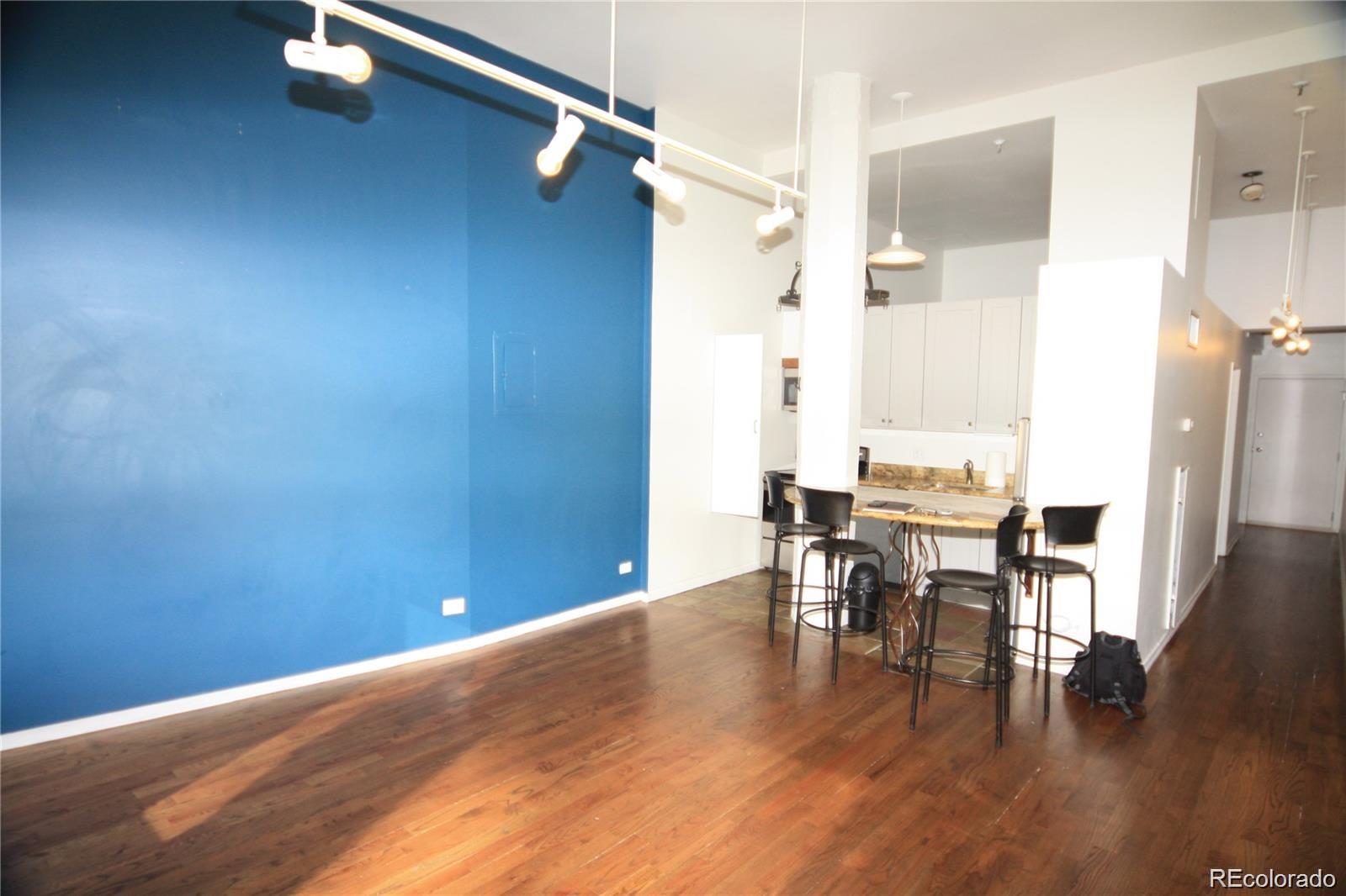 MLS Image #9 for 720  16th street,denver, Colorado