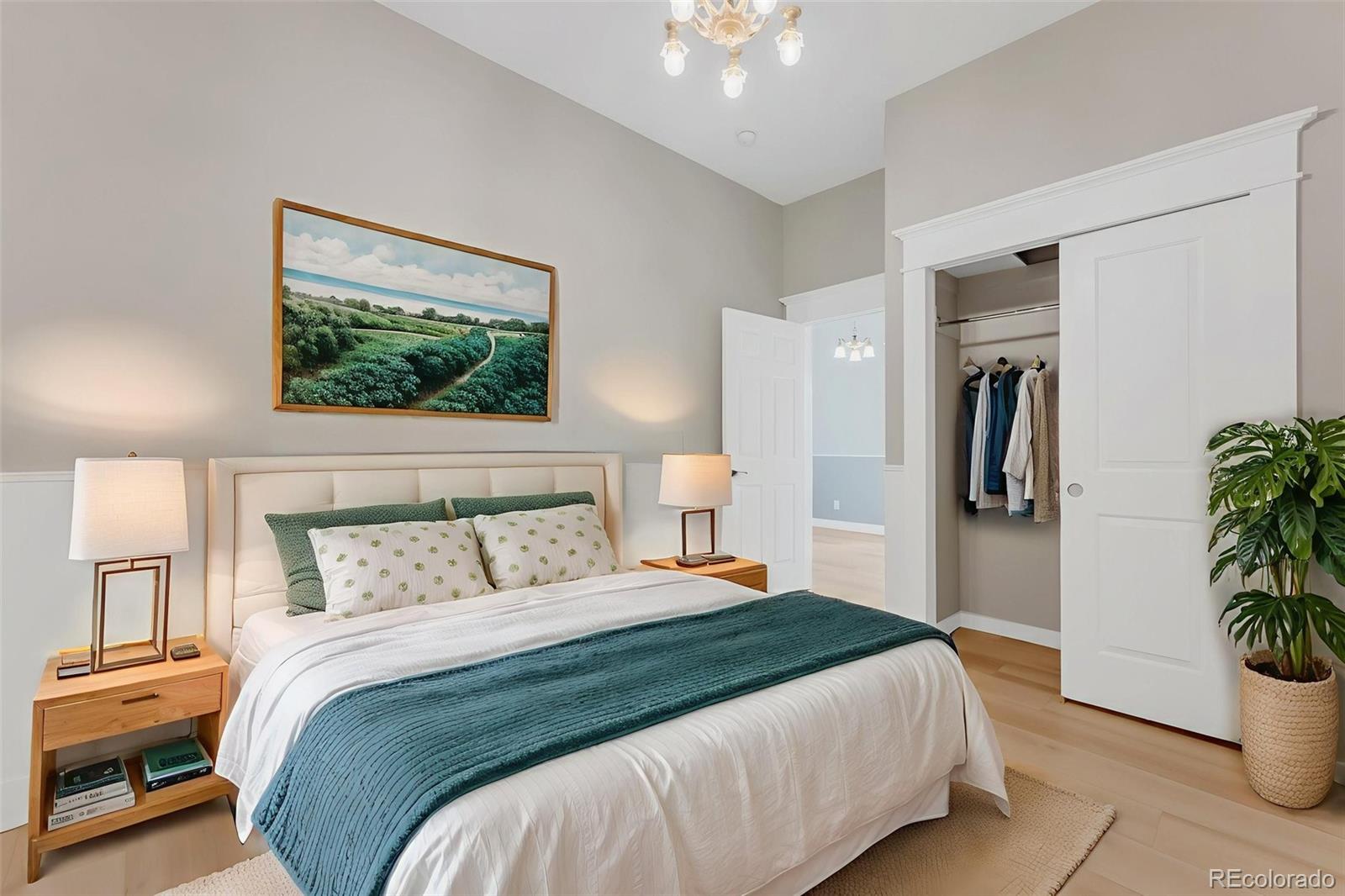 MLS Image #10 for 2323 w pikes peak avenue,colorado springs, Colorado