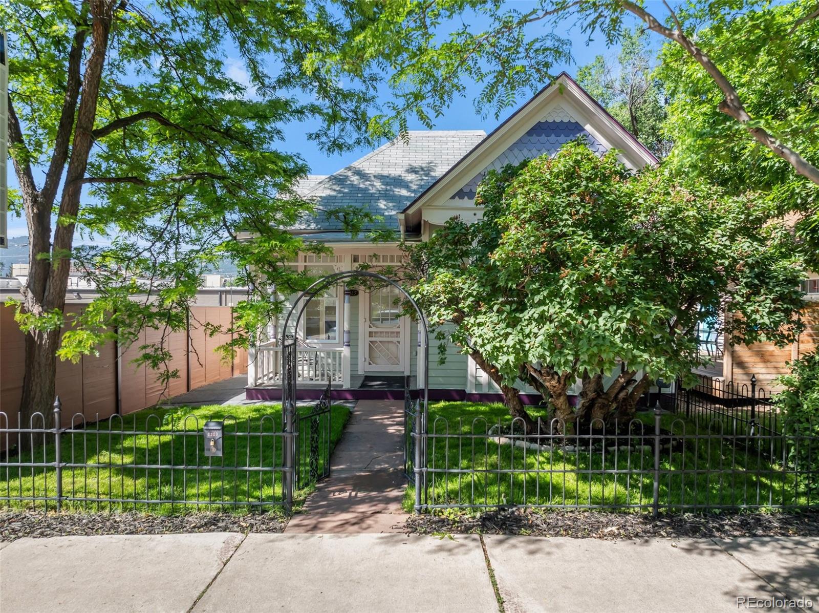 MLS Image #2 for 2323 w pikes peak avenue,colorado springs, Colorado